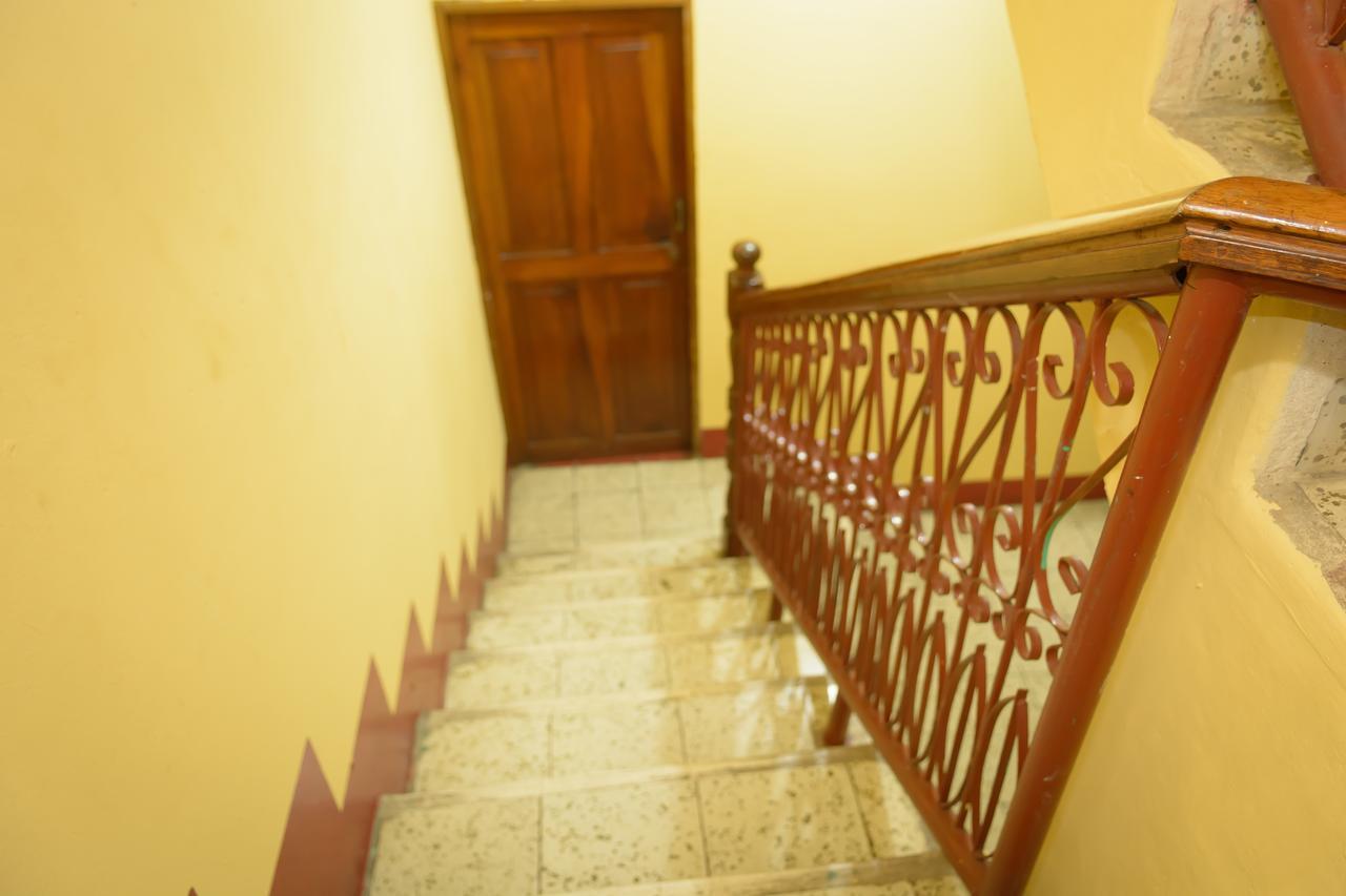 Hostal Fachente León Esterno foto