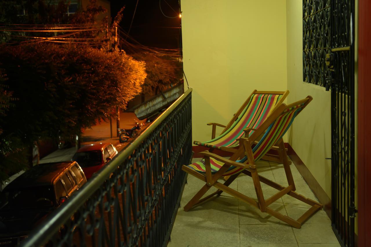 Hostal Fachente León Esterno foto