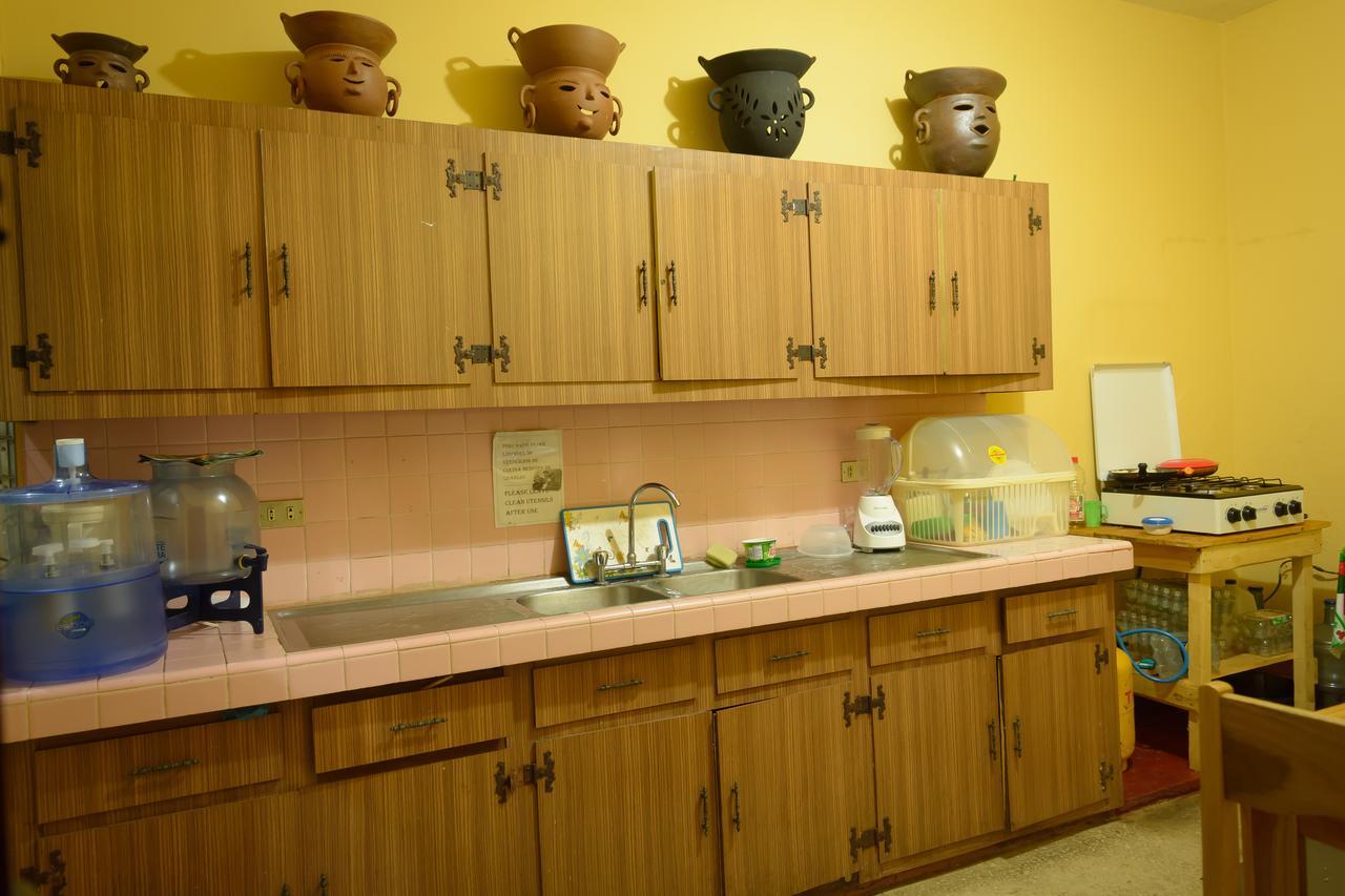 Hostal Fachente León Esterno foto